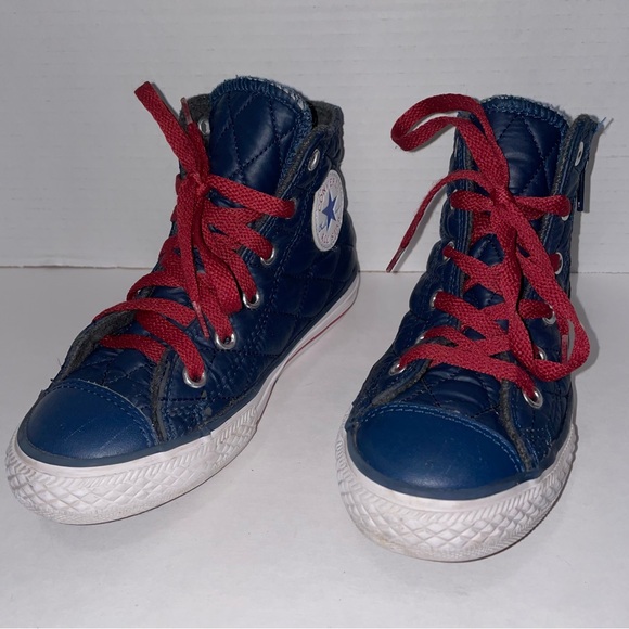 Converse Youth Size 13 Chuck Taylor All Star High Top Navy Blue Quilted Zipper - Picture 2 of 9